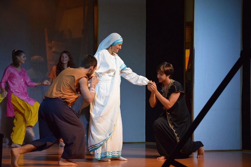 Musical "Madre Teresa di Calcutta"- Gruppo Controcorrente